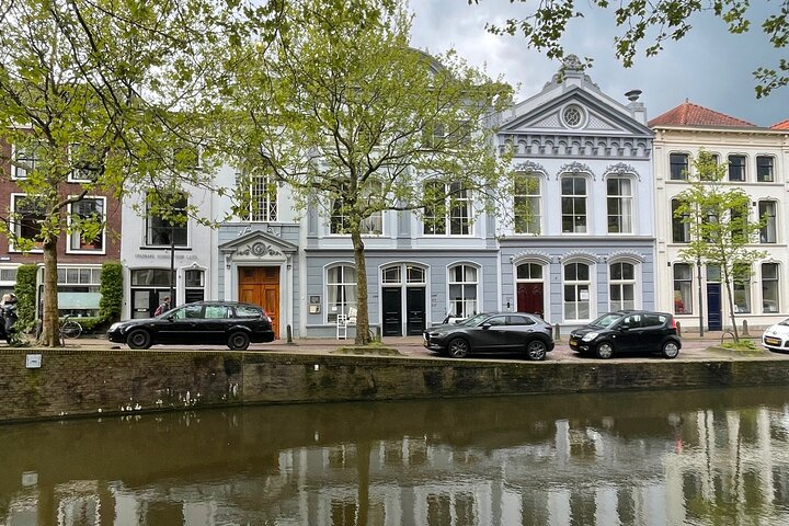 Self-Guided Walking Tour of Gouda: Canals, Colonies, and Cheese