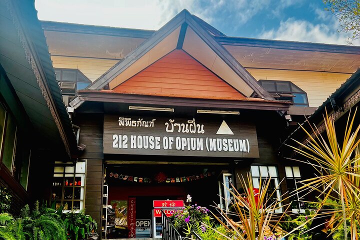 Chiang Rai Private Bespoke Sightseeing Tour