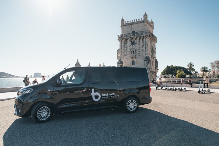 Nazaré Private Transfer to/from Lisbon