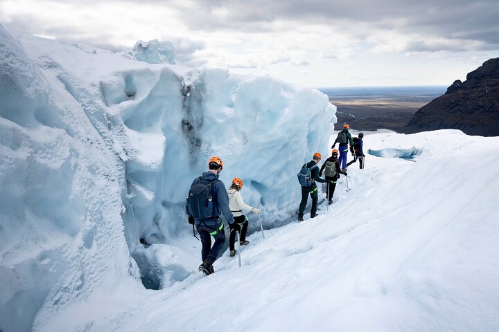 Skaftafell Glacier Explorer - Extended Small Group Trek