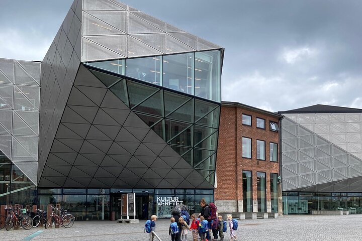 Helsingør Castle and Historic City Self-Guided Walking Tour