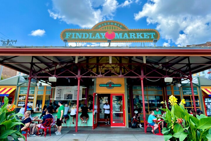 Cincinnati Historic Centre Food Tour with 6 Authentic Dishes