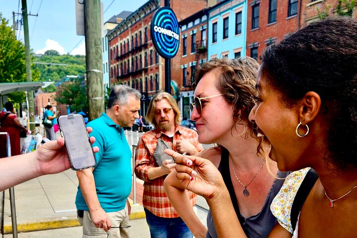 Cincinnati Historic Centre Food Tour with 6 Authentic Dishes
