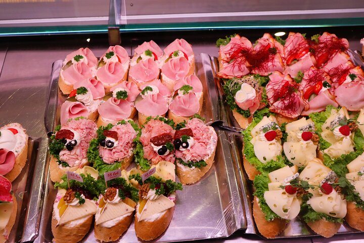 Brno Food Tasting Tour of Hidden Gems for Small Groups