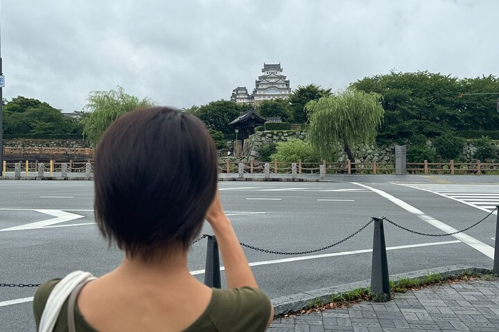 Discover Every Bit of Himeji Castle - World Heritage near Osaka