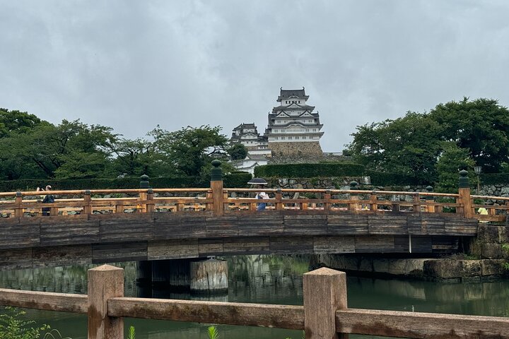 Discover Every Bit of Himeji Castle - World Heritage near Osaka