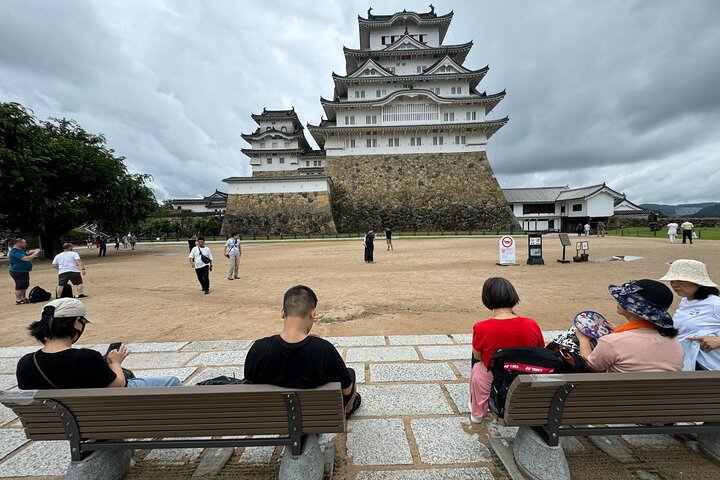 Discover Every Bit of Himeji Castle - World Heritage near Osaka