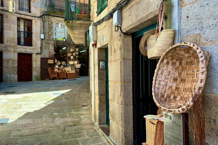 Small Group Historic Walking Tour of Vigo