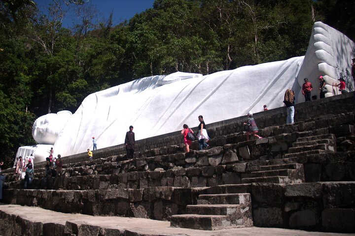 Mui Ne/Phan Thiet: Ta Cu Mountain with Cable Car & Lying Buddha