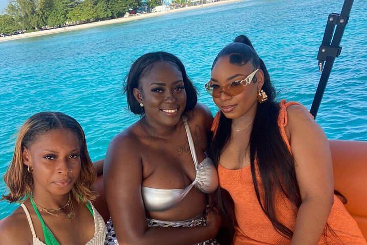 Barbados -Luxury Cruise with Lunch and Open Bar By Oceanluxx