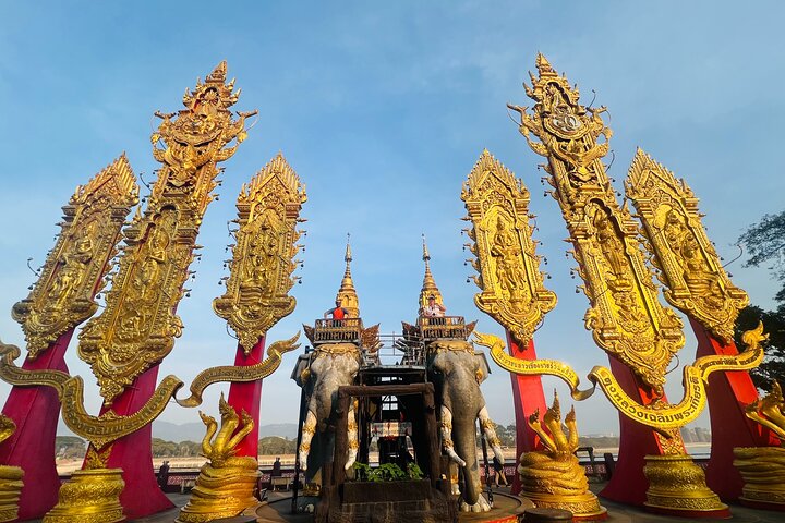Chiang Rai: Discover 7 Must-See Spots & Lunch Buffet