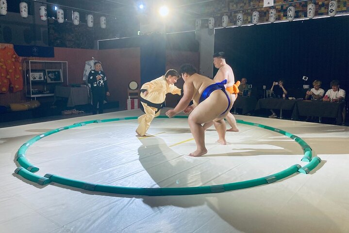 Up-Close Sumo Experience at Ochi Stable: Wear Kimono in Osaka