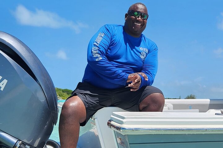 Crystal Bay Exuma Private Boat Tours & Fishing Charters
