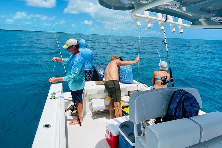 Crystal Bay Exuma Private Boat Tours & Fishing Charters