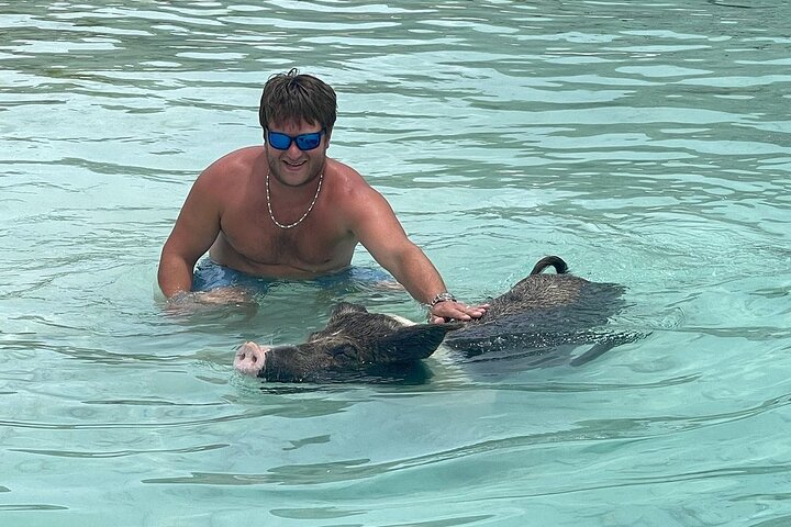 Crystal Bay Exuma Private Boat Tours & Fishing Charters