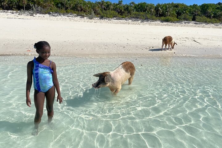Crystal Bay Exuma Private Boat Tours & Fishing Charters