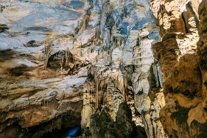 Phong Nha Cave and Paradise Cave: Guided Boat Tour & Exploration