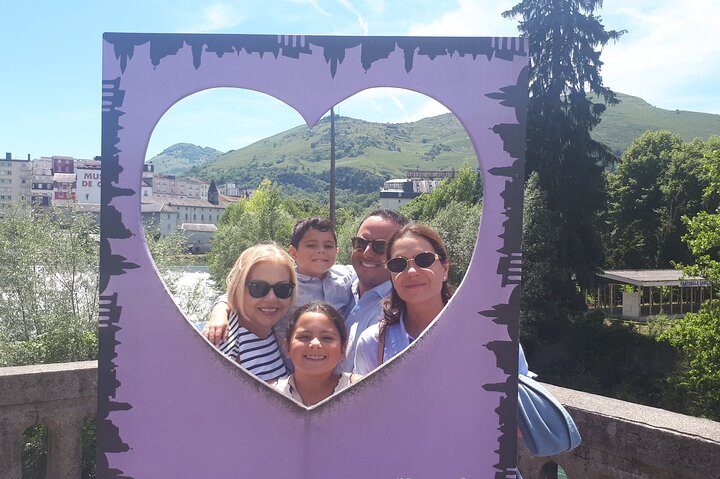 Lourdes Must-see Sites and Sanctuary Private Guided Tour