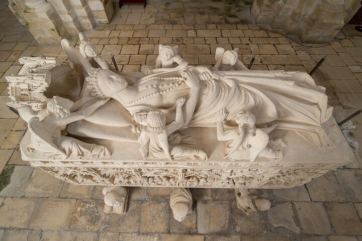 Alcobaça and Batalha Monasteries: Private Tour