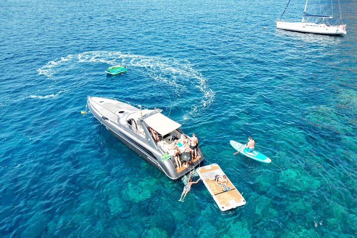 Private Yacht Tour with Drinks and Snorkeling in Gran Canaria
