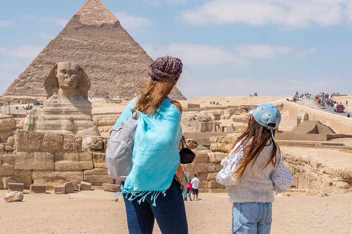 From El-Sokhna Port: Giza Pyramids and Museum, Private Day Tour.