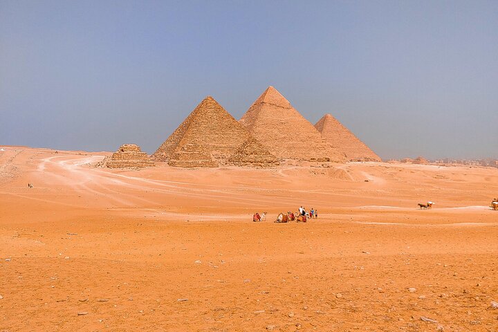 From El-Sokhna Port: Giza Pyramids and Museum, Private Day Tour.