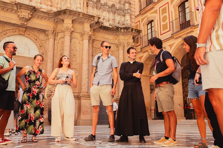 Montserrat & Cogwheel Train, Gourmet Wine Tasting & Tapas/Lunch