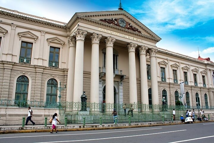 San Salvador Layover City Sightseeing Tour