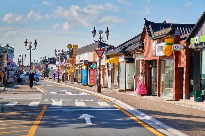 Private World Heritage Gyeongju Taxi Tour