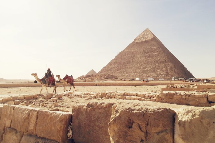 From El-Sokhna Port: Giza Pyramids and Museum, Private Day Tour.