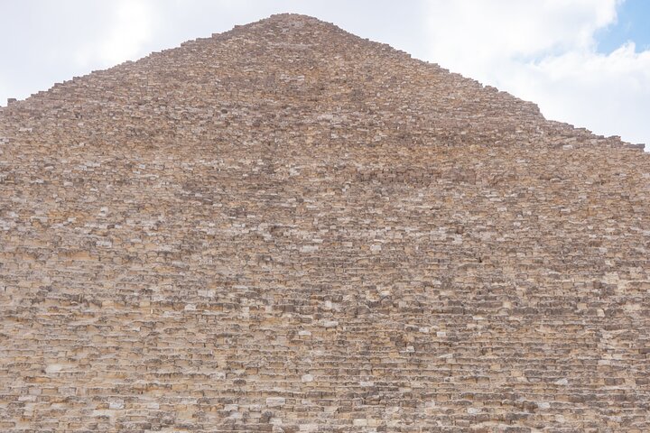 From El-Sokhna Port: Giza Pyramids and Museum, Private Day Tour.