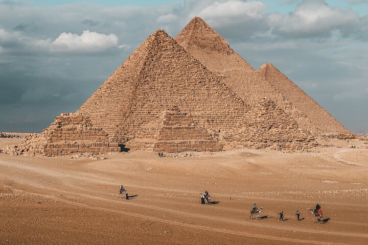 From El-Sokhna Port: Giza Pyramids and Museum, Private Day Tour.