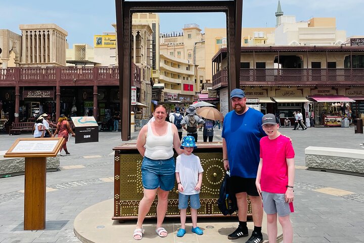 Dubai Full Day Tour From Ras Al Khaimah With Shopping Time