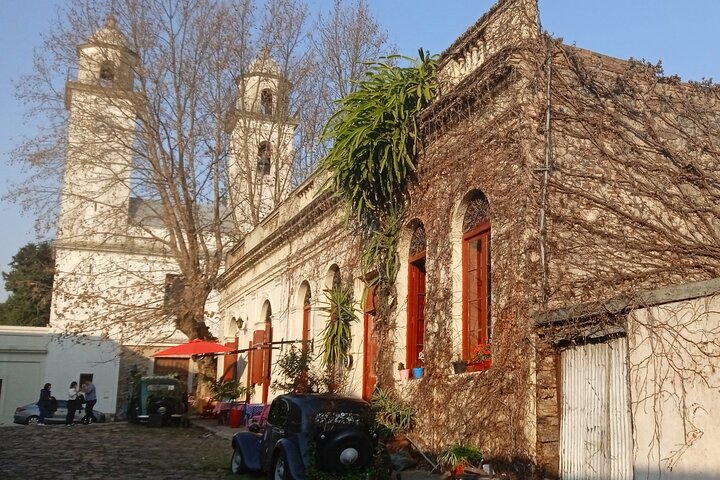 Private Have It Your Way Tour in Colonia del Sacramento