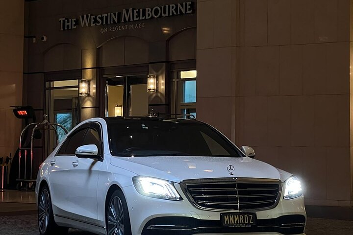 Luxury Airport Transfers & Private Car Services in Melbourne