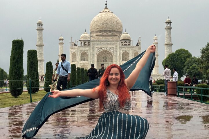 Same day Taj Mahal memorable Agra tour from Delhi