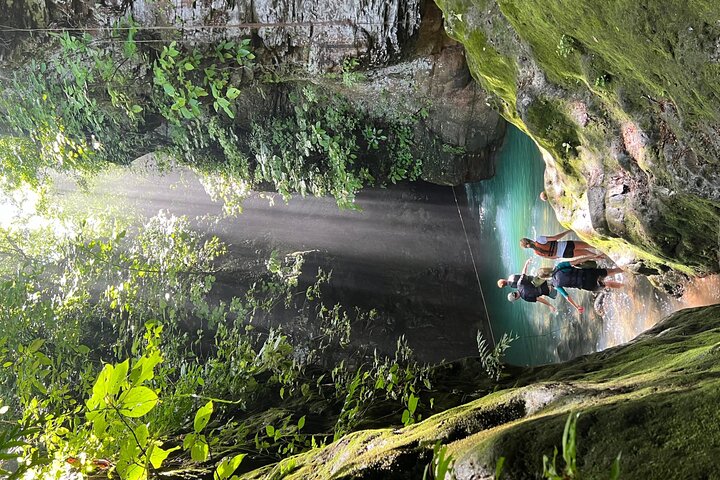 La Leona Waterfall Adventure Hike & Hidden Cave Experience