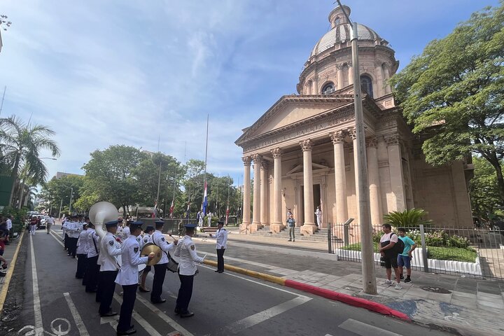 Walking Tour with a Local in Asuncion "The Mother of Cities"