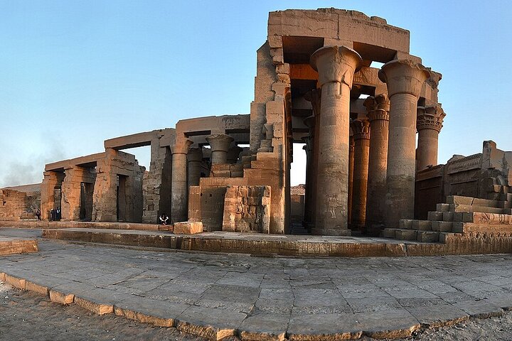 3 Days and 2 Nights Nile Cruise from Aswan to Luxor