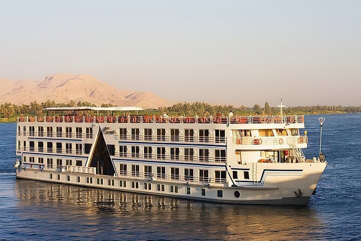 3 Days and 2 Nights Nile Cruise from Aswan to Luxor
