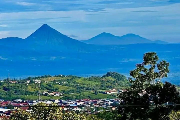 Cultural: Coffee & Chocolate Tour+Wildlife Trail+Waterfall Swim