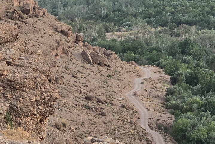 Roses Valley to Mgoune Valley Trek in kelaat magouna