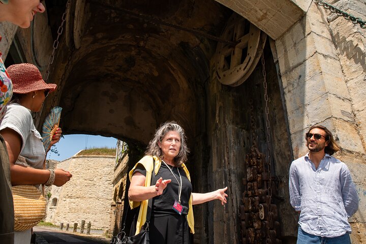 Private Guided Tour to Discover Bayonne