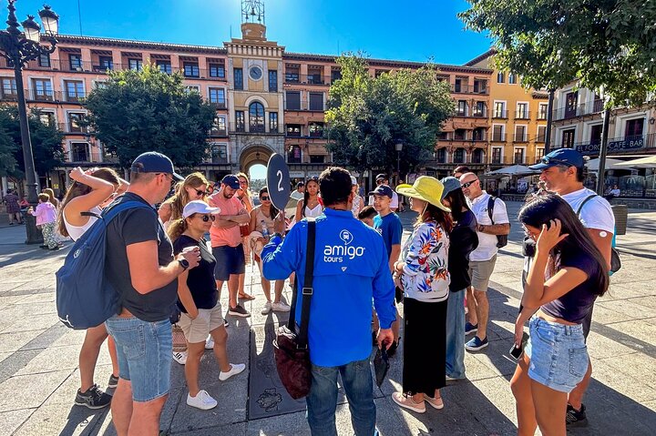 From Madrid: Toledo & Segovia Day Tour with Lunch & Tickets