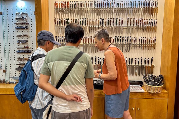 From Madrid: Toledo & Segovia Day Tour with Lunch & Tickets