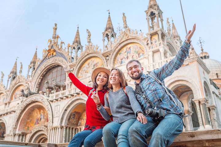Skip-the-Line: Doge's Palace & St. Mark's Basilica Fully Guided Tour