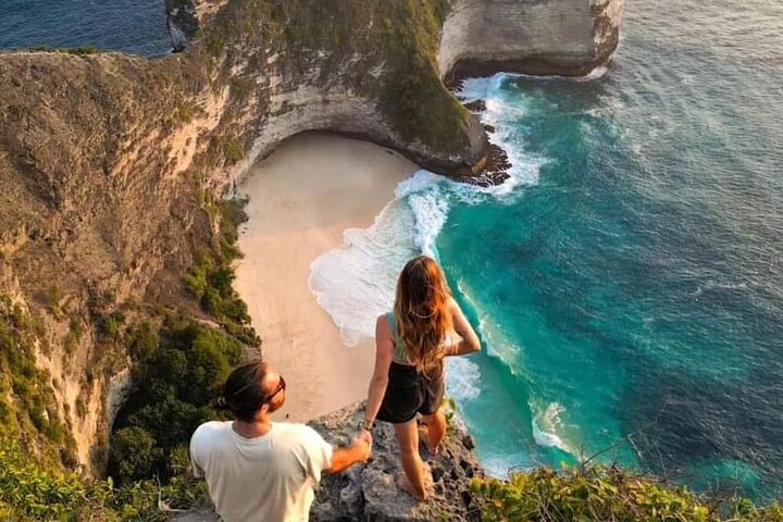 One Day Trip Nusa Penida Bali with All Inclusive