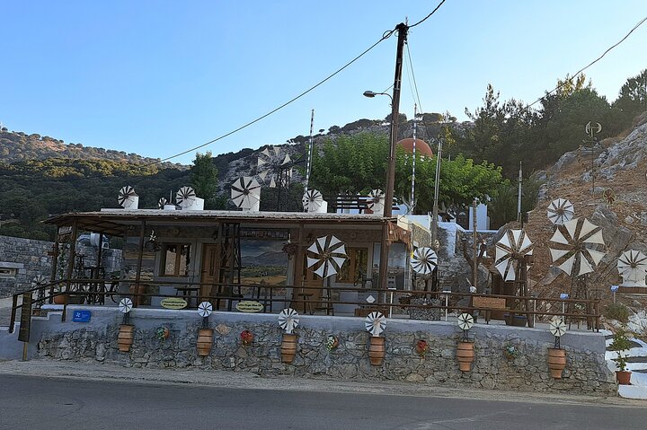 Private Tour-Knossos Palace Zeus Cave Olive Oil Mill & Wine