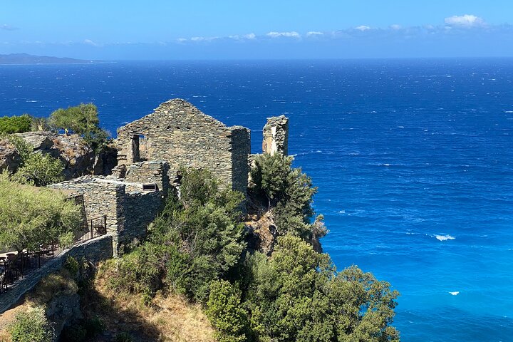 One-day minibus excursion in Cap Corse