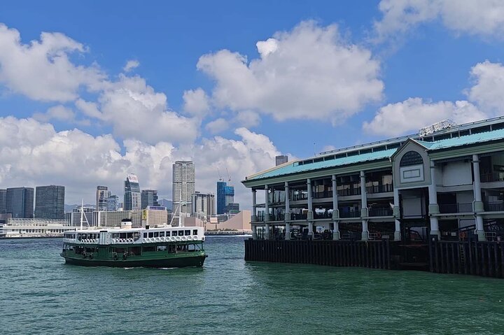Big Bus Hong Kong Open Top Hop-On Hop-Off Sightseeing Tour